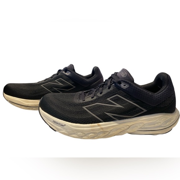 NEW BALANCE 860 V14 STABILITY - Picture 2 of 4